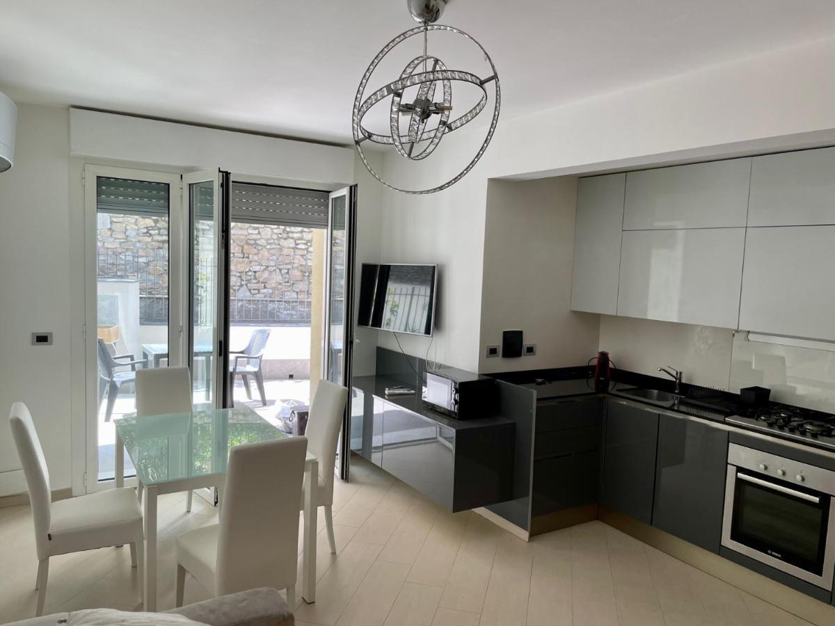 Santa D'Amare Appartamento Con Terrazzo E Box Auto Privato 산타마르게리타리구레 외부 사진